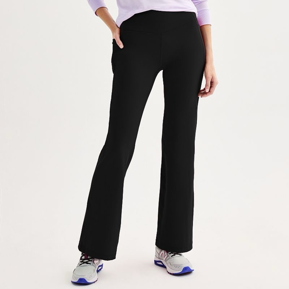 Tek Gear Women's Black Flare Pants size petite small